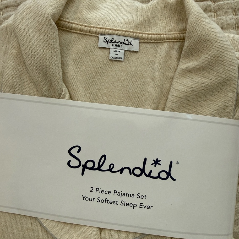 Splendid Neutral Cream Two-Piece Pajama Set